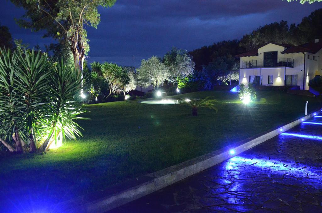 B&B Dodici Lune Marina dʼMarina dʼAndora Buitenkant foto